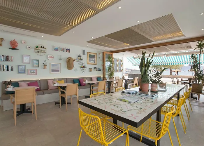 La Goleta De Mar - Adults Only 4*